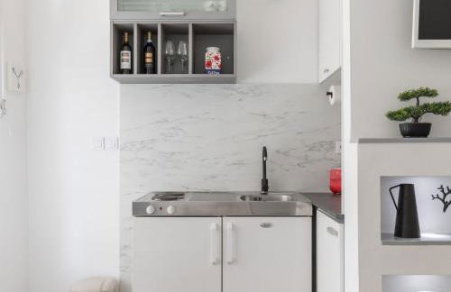 Apartment Studio im Erdgeschoss- beim berühmten Znjan-Strand by Interhome - Foto 8