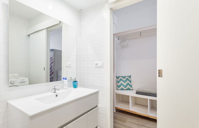 Navy Be my Guest Castelldefels - Foto 13