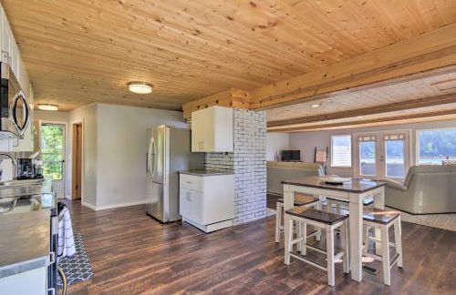 Waterfront Gig Harbor Home with Furnished Deck - Foto 10