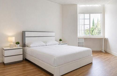 Spacious 2 Bedroom 2 Bathroom In Gated Community - Foto 4