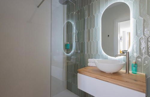 FLORIT FLATS - Stylish Studio by the Joaquin Sorolla Station - Photo 8