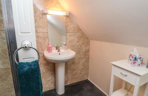 Cow Byre Cottage - Photo 16