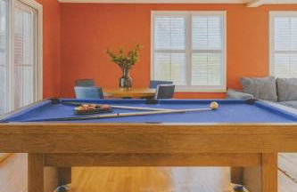 Spacious 4BR with Pool Near DC and Old Town Alexandria - Rutland - Foto 3