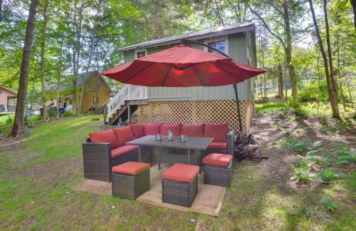 Adirondacks Cabin with Fire Pit on Otter Lake! - Foto 2