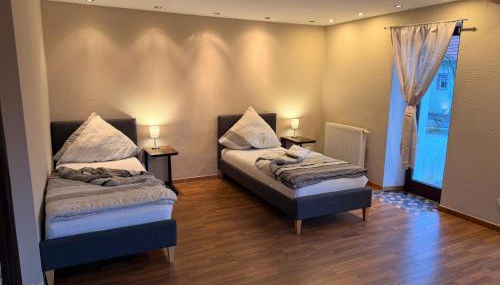 Monteur Darius - Foto 2