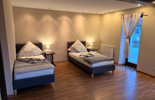 Monteur Darius - Foto 2