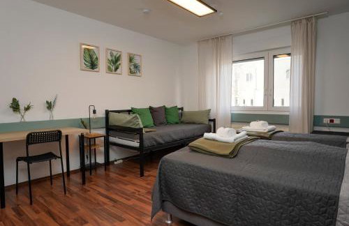 Große, gemütliche 4-Zimmer-Ferienwohnung mit guter Verkehrsanbindung im Süden von Heidelberg - Photo 16