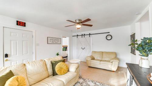 1 Mi to Dtwn Waco! Lovely Home with Fire Pit Table - Foto 5