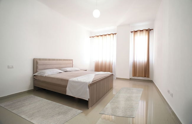 Kalpazo Golemi Plus Apartments - Photo 8