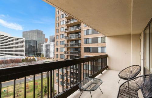 Modern Apt in Crystal City Near the Airport - Foto 16