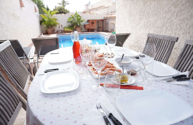 Stylish Alfas del Pi Stay - Foto 23