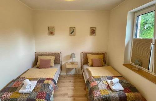 Deichkoje12 Deck 1 EG direkt am Eiderdeich nur 7 km bis zur Nordsee und 20 Min bis Sankt Peter Ording - Foto 10