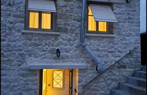 Agios Ioannis Stone Cottage with Private Heated Pool & Hydro-massage - Foto 20