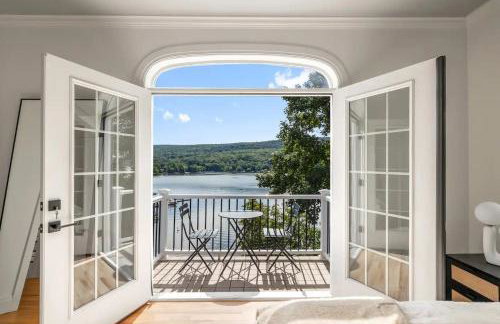 Lakeview Villa with Private Hot Tub, Firepit & Breathtaking Cliff Views - Foto 23