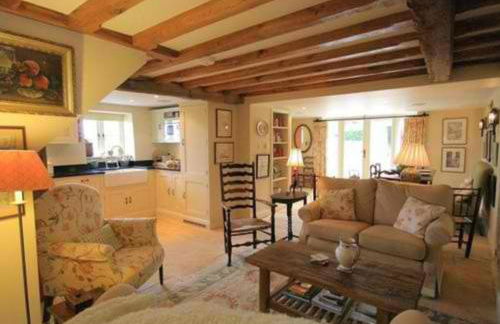 Lime Cottage in the Heart of the Cotswolds. - Photo 11