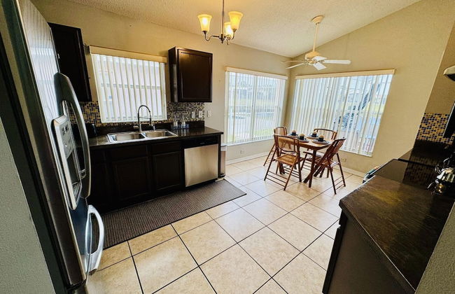 Private Pool House With Lake View, Near all Famous Attractions!!! - Foto 5