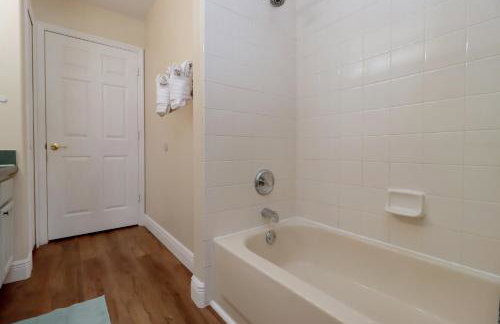 Orange Tree Vacation Home with Private Pool and Spa Near Disney - Photo 31