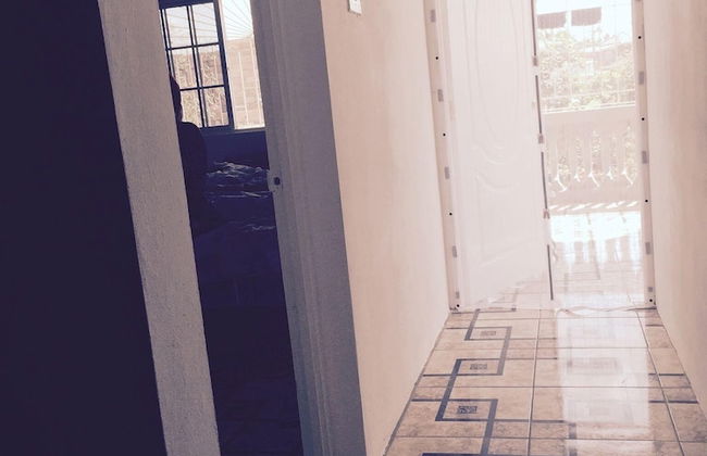 Immaculate 2-bed Apartment in Spanish Town - Foto 5