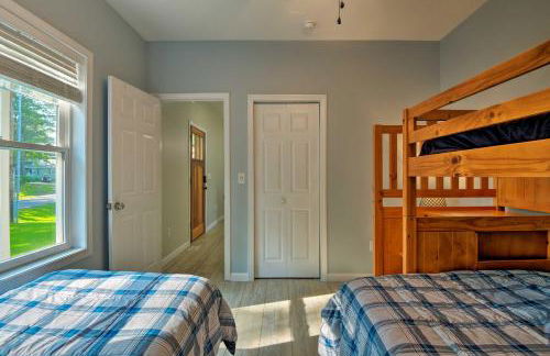 Covered Deck, Grill and Game Room Gilford House! - Foto 19