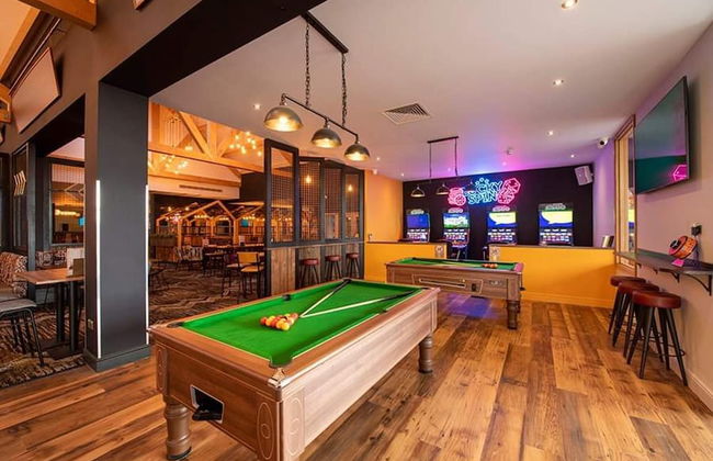 St Osyth- Sleeps8-freeparking-wifi-holidaypark - Foto 13