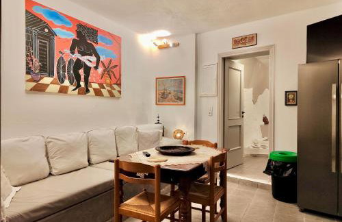 Ioulis Century Home - Photo 45