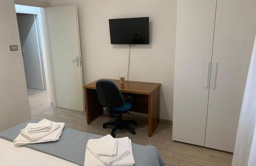 At Mollys metro A LucioSestio - Foto 12