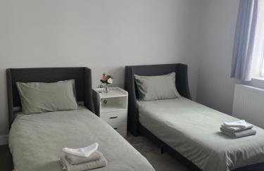 Dreams House - Photo 13