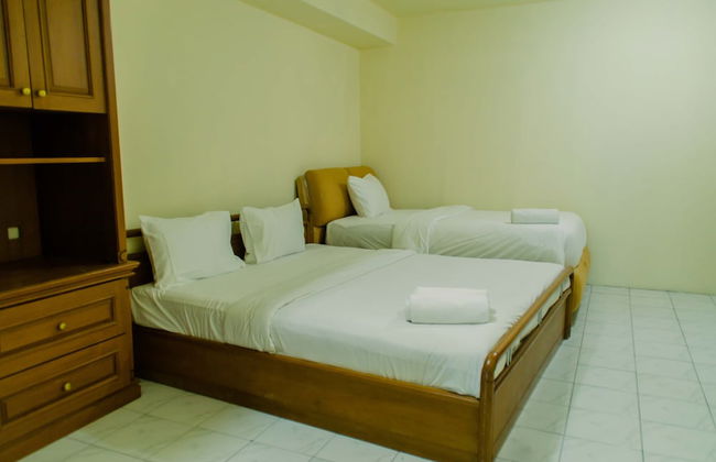 Spacious And Homey 3Br At Kondominium Rajawali Apartment - Photo 7