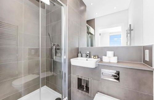 Modern Luxurious 3BR Flat with Lovely Views - Foto 16