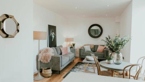 Lovely Chorlton Flat! 5 Seconds to Bus Stop & 2 Minutes to Tram Station - Foto 4