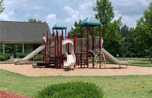 Charming MultiLevel 4 bedroom Townhouse - Foto 17