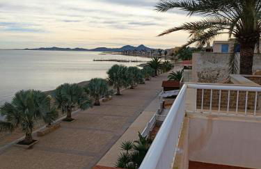 Top Floor Apartment Beachhouse, Beautiful sea view, on the beach! - Foto 6