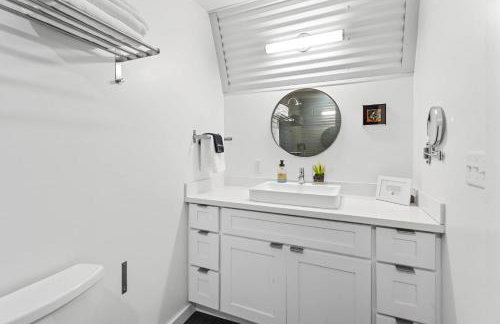 The Moon Quonset Hut Vacation Rental Heated & Chilled Pool - Foto 12
