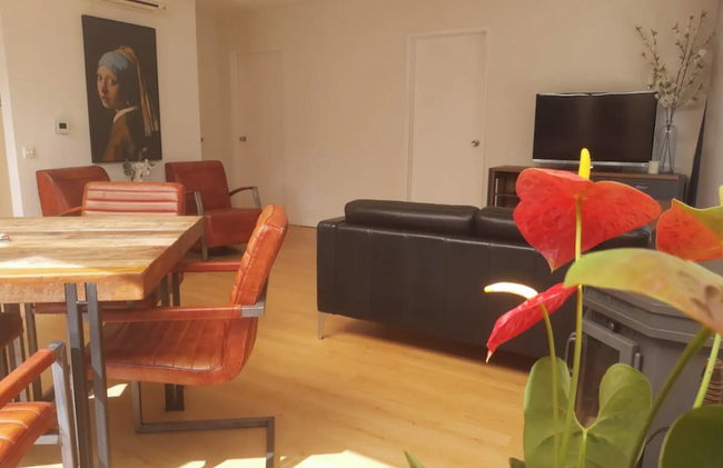 Nice Holiday Home With Terrace for Family - Photo 4