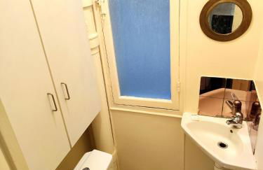 Peaceful 15th Paris Apartment with Metro Access - Foto 30