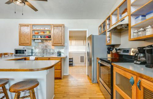 8 Mi to Hiking Home with Patio in Dtwn Pioche - Foto 8