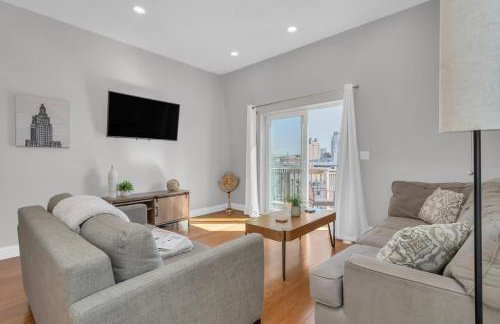 Jennifer's Penthouse Panoramic City Views w Deck - Foto 13