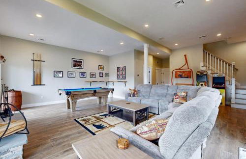 Hilltop Hideaway - Photo 21