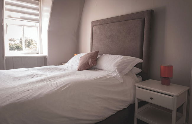 Spacious 4 Bedroom Flat in Stirling - Foto 3