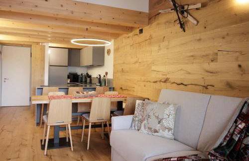 ALPINE LOFT - Residence Veronza con piscina, Dolomiti Affitti - Foto 13