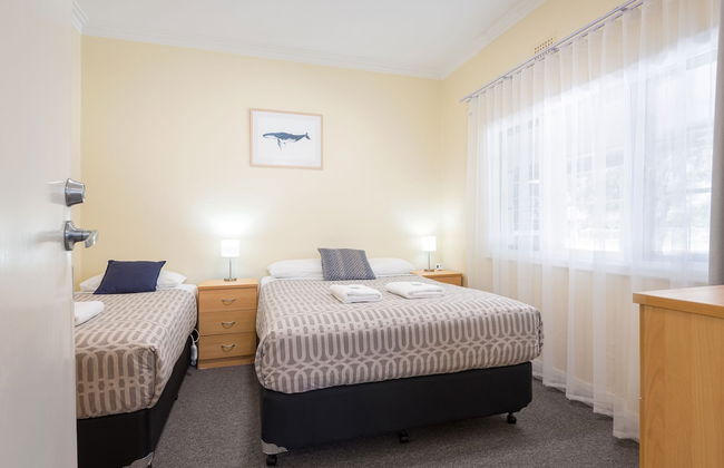 Albany Holiday Units - Photo 11