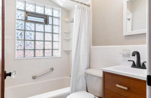 The Urban Nest – Your St. Louis City Retreat! - Foto 36