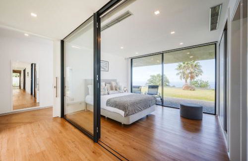 Vila Aguarelas with pool by Stay Madeira Island - Foto 25