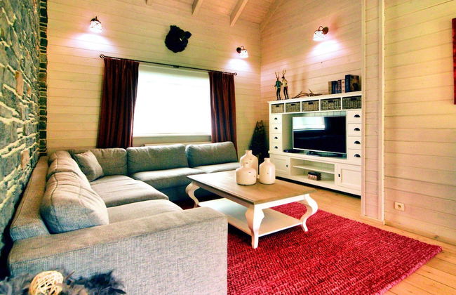 Luxurious Villa with Sauna, Hot Tub, Recreation Room, Large Enclosed Garden - Foto 19