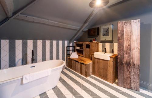 Unique renovated former chapel - Pass the Keys - Photo 9