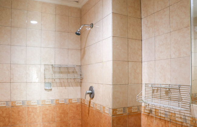 Simply 2Br At City Home Gading Riverview (Moi) Apartment - Foto 18