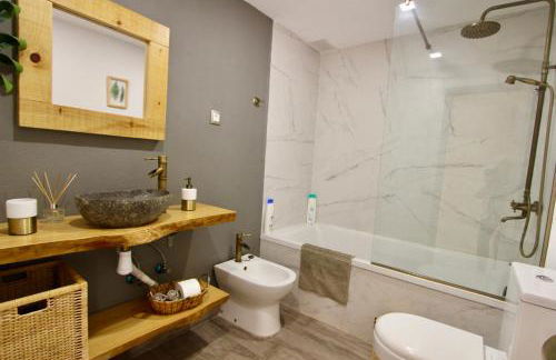 Beach house with private swimming pool * 5 min walk to the beach - Foto 6