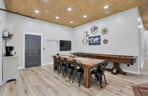 Pine Grove Barndominium - Foto 56