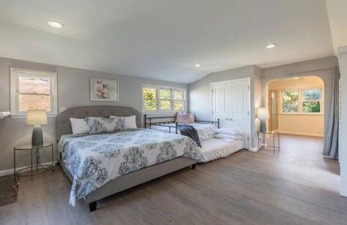 @ Marbella Lane Tuscan Villa with Hot Tub - Photo 52