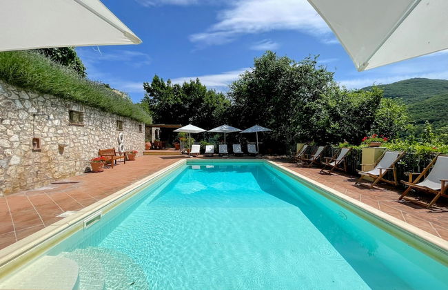 Serene Tuscan Retreat With Breathtaking Views - Foto 29